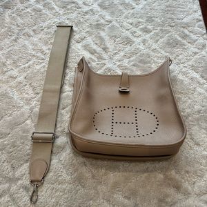 Hermès Evelyne III PM Clay Taurillon Clemence Palladium Hardware
